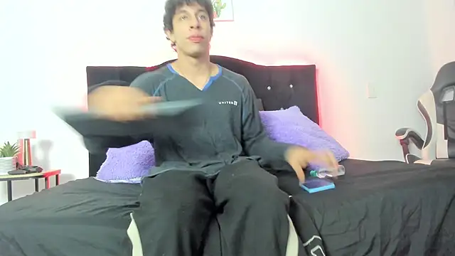 chris_evans27 Webcamshow