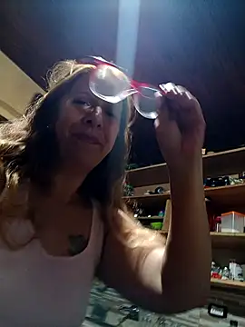 Онлайн чат XXX cari75