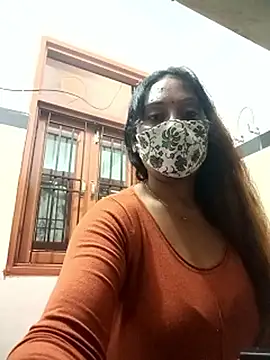 Your-Sasha7 Show in webcam