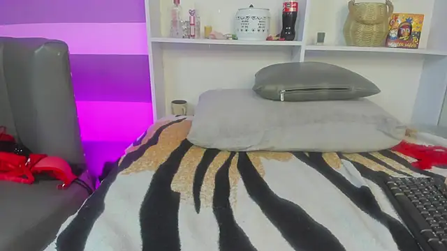 sofia_love01's Live XXX Chat