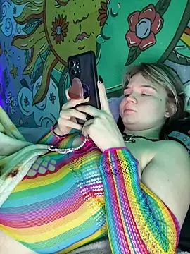 Cutiepiespanks' Live XXX Chat