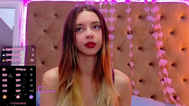 CoraVex Live XXX Chat