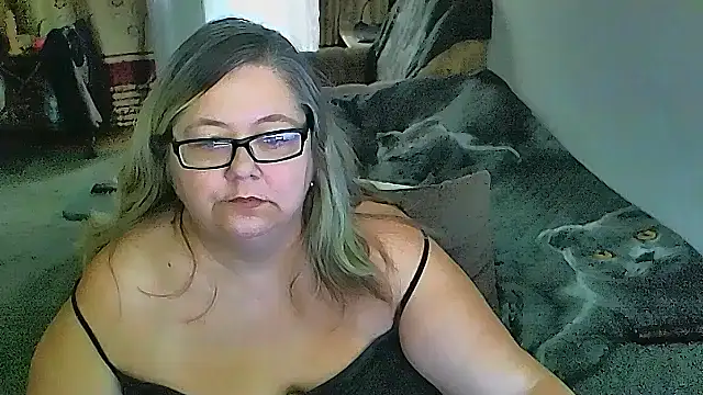 XXX chat uživo modela sex2