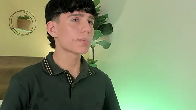 Chatroom XXX en direct de Angel_eros_