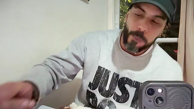 romeolovedark Live XXX Chat