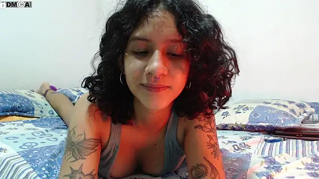 AlinaWoolf_ Chat XXX in diretta