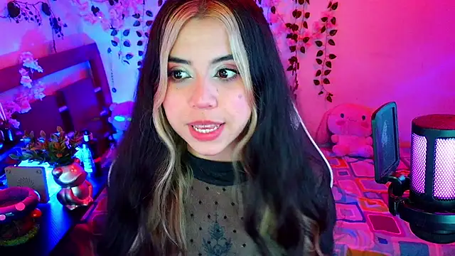 Czat XXX na żywo – Kittyuwu_