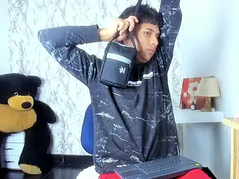 Valentino_Lane Live XXX-Chat