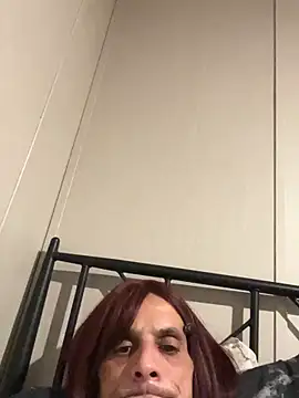 hotgirlJosie: διαδικτυακό σόου στην κάμερα