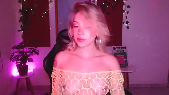 sakura_beauty Pertunjukan Webcam