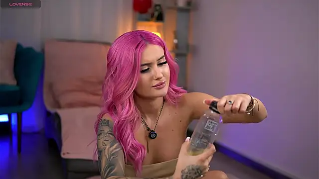 Miky_Lust Chat XXX live