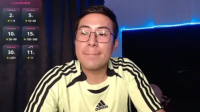 andrewmhilton_ Show Webcam