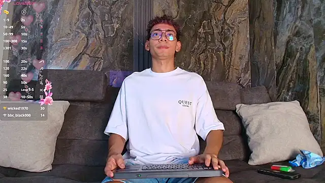 Daviid_laidd Chat XXX in diretta