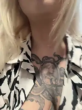 BlondeDoll_ Live XXX-chat