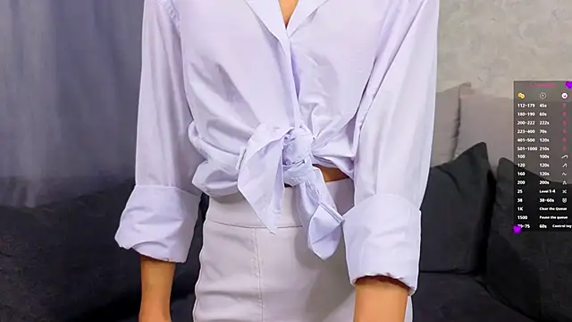 Chat XXX ao vivo de NaughtySeraphine