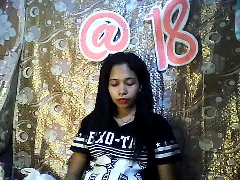 PinaySkinnyGirlのライブXXXチャット