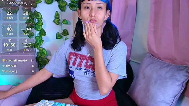 tati_cardenasのライブXXXチャット