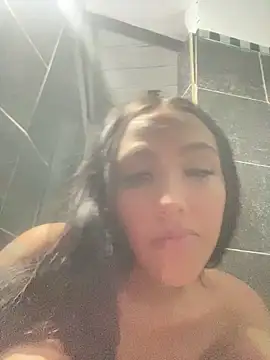 iamsara_21 Webcamshow