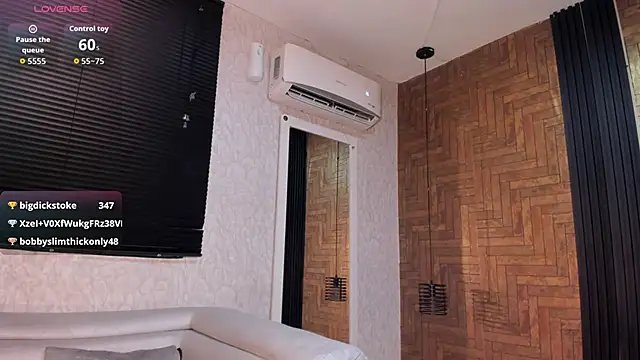 Chat +18 de NathalyLeen ao vivo