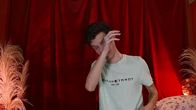 VicenteFerrer Chat XXX in diretta