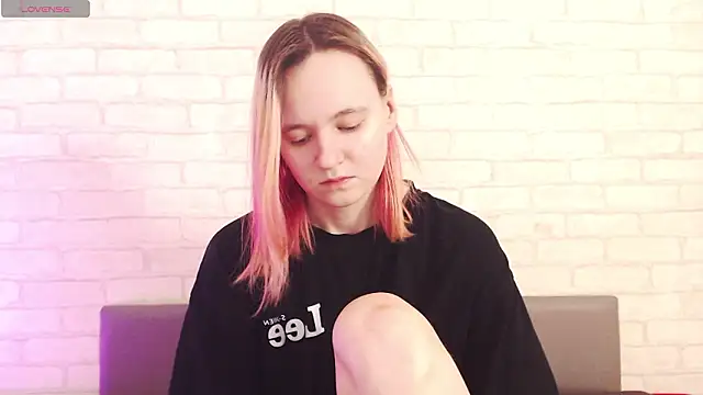 Ericha_Stone Chat XXX live