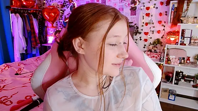 Ayla_Hicks 现场XXX聊天