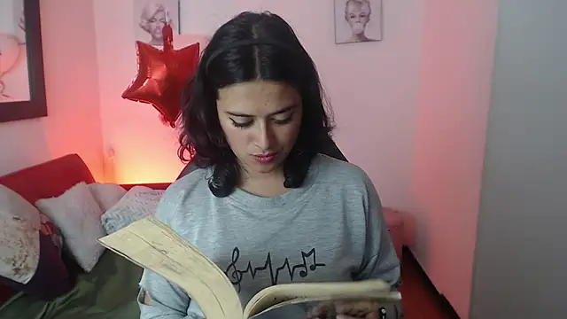 Andy_Eagleton_20_ Adlı Modelin Canlı XXX Sohbeti