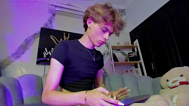 Pertunjukan Kamera Web AngelDoll_1