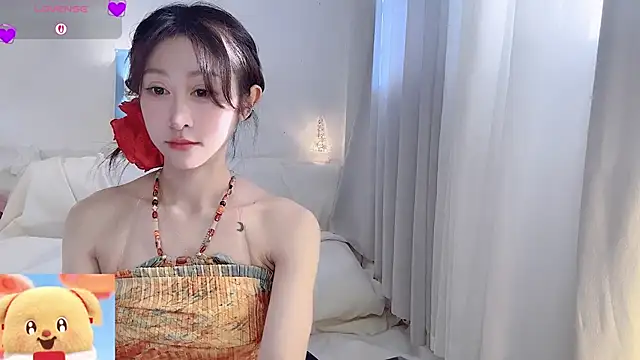 Chat +18 de Fayebae_11 ao vivo