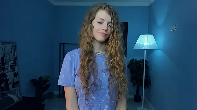 RayaNenlia Adlı Modelin Canlı XXX Sohbeti