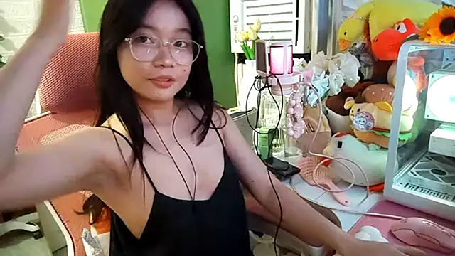 Chat +18 de DebbiRexwinkle ao vivo