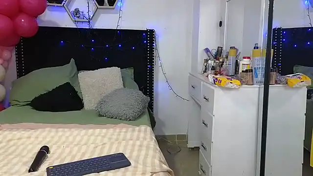 Chat XXX Live charlotte_077