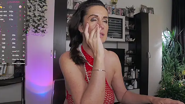 Czat XXX na żywo – SheilaRyan