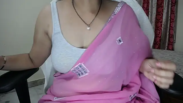 Czat XXX na żywo – Sexy_HouseWifee