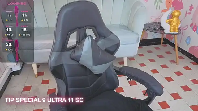 XXX chat uživo modela Paris09_v_