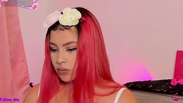 SophieRossi Adlı Modelin Canlı XXX Sohbeti