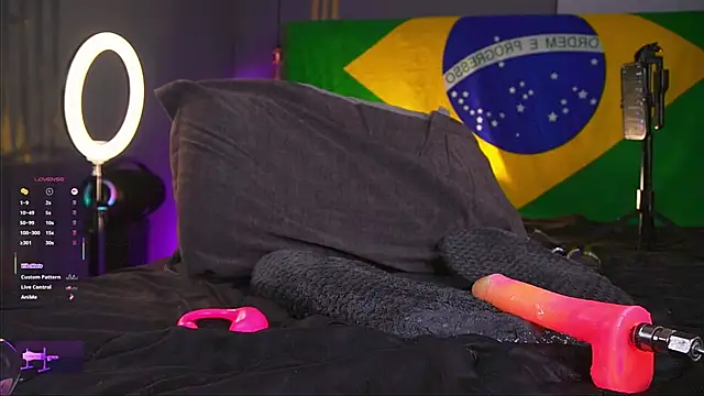 samuel_boy_tatooのライブXXXチャット