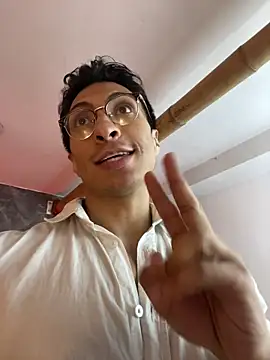 Chat +18 de ApoloCruz ao vivo