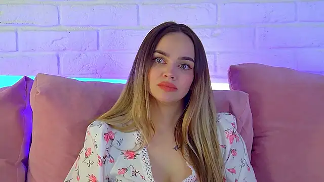 AnitaVenture: вебкам-шоу