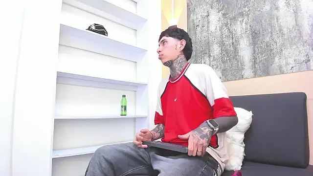 DANTE_ARMSTRONGのライブXXXチャット