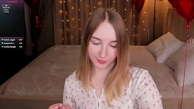 Shy_Polly: вебкам-шоу