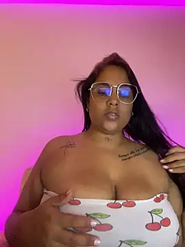 Liithn Live XXX chat