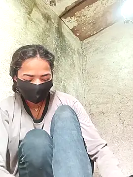 Sunali_Bendre 라이브 XXX 채팅