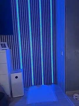 LunaAlya élő XXX-chatje