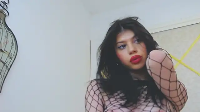 Sierra_Halle Chat XXX live