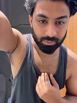 Онлайн чат XXX hottestboy03