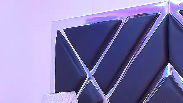 KylieMonnett webcam show