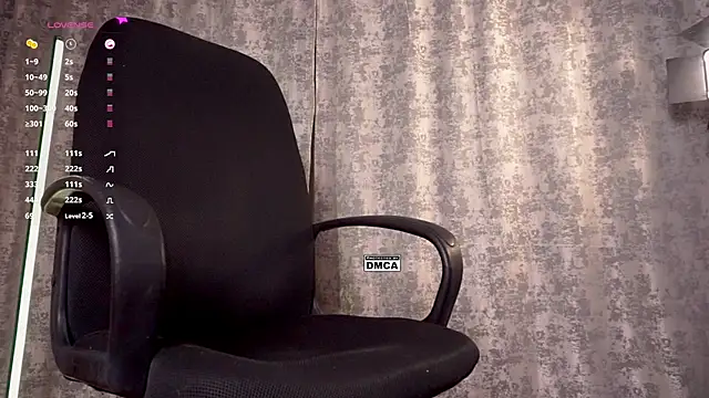 Chat +18 de Hoot_owl_cb ao vivo