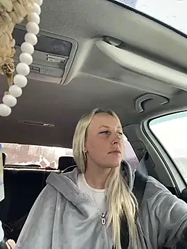 Онлайн чат XXX MerlinDave