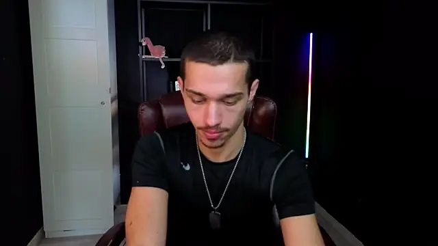 KaydenDrew Adlı Modelin Web Kamerası Şovu